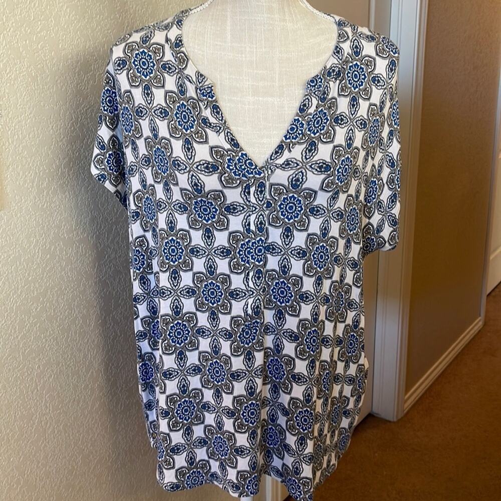 Women’s Dana Buchman Floral Blouse Size XL